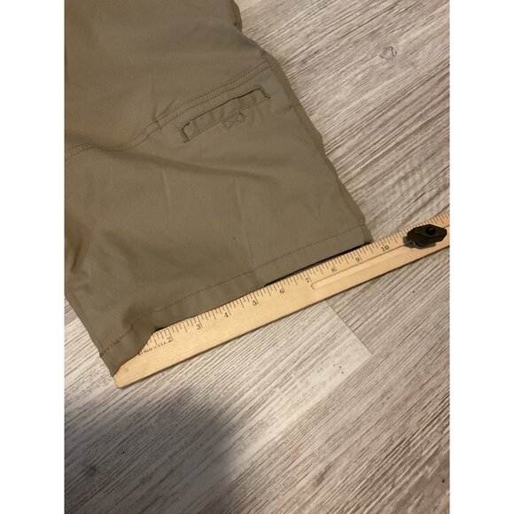 Wrangler Mens All Terrain Gear Khaki Cargo Shorts Size 34 - Picture 7 of 7